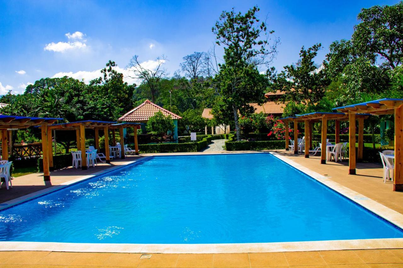 Rancho Guacamayos Hotel & Restaurantes Бонао Экстерьер фото