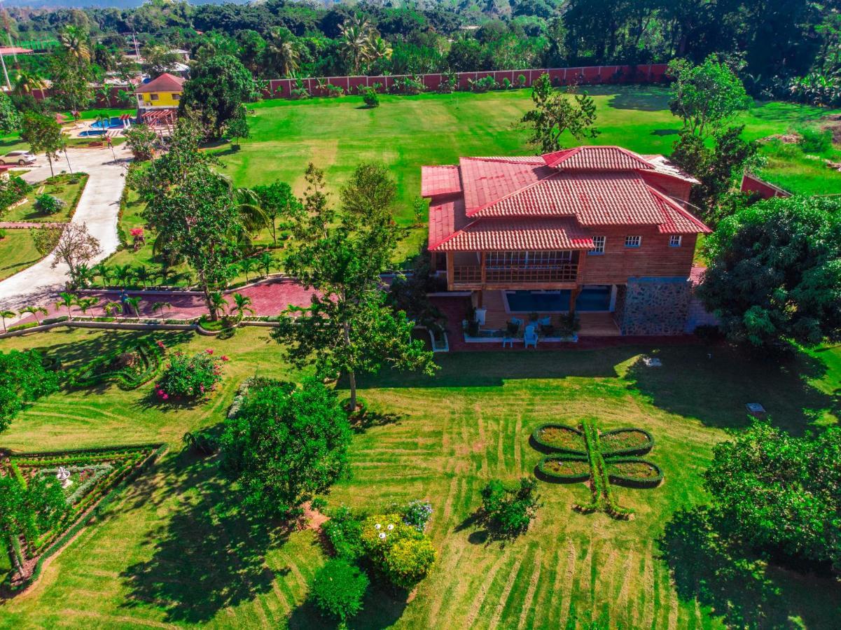 Rancho Guacamayos Hotel & Restaurantes Бонао Экстерьер фото