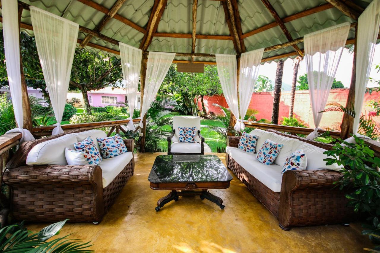 Rancho Guacamayos Hotel & Restaurantes Бонао Экстерьер фото