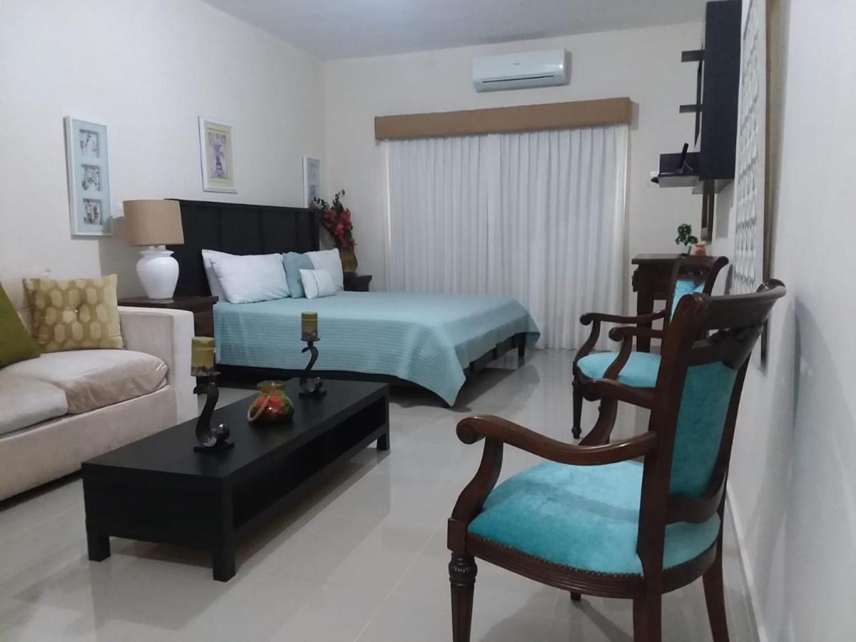 Rancho Guacamayos Hotel & Restaurantes Бонао Экстерьер фото